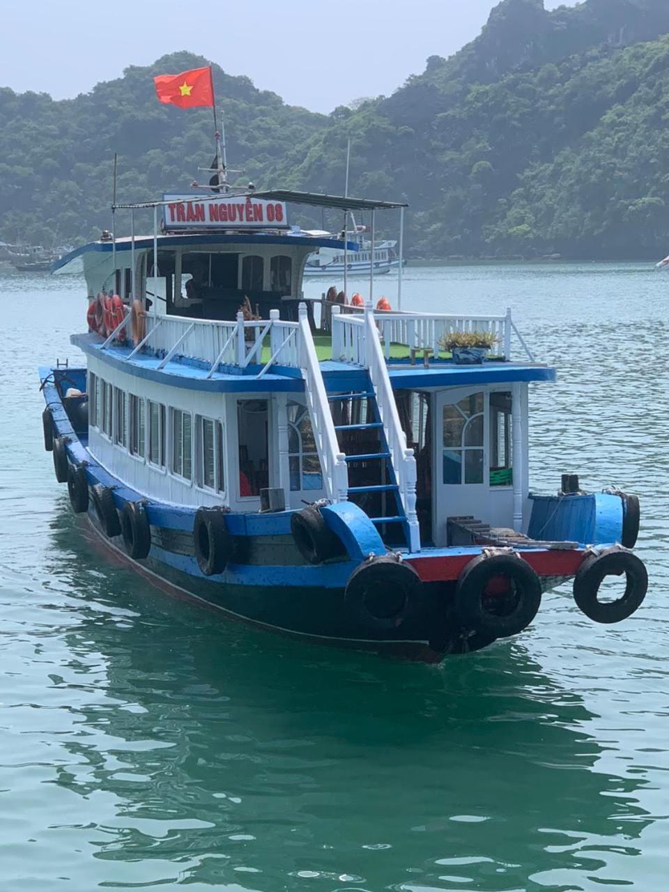 Windy Homestay Cat Ba Island Exteriör bild